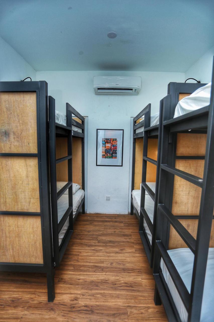 Asrama The Bedpackers *